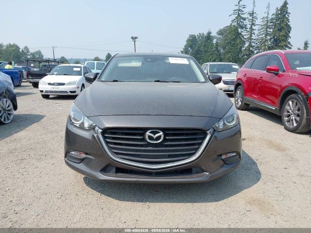 2018 MAZDA MAZDA3 TOURING 12