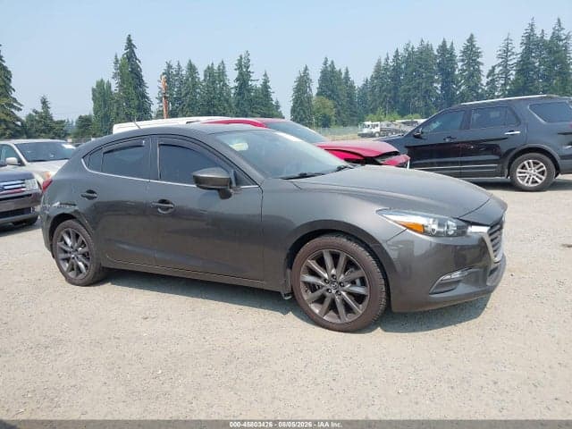 2018 MAZDA MAZDA3 TOURING 13