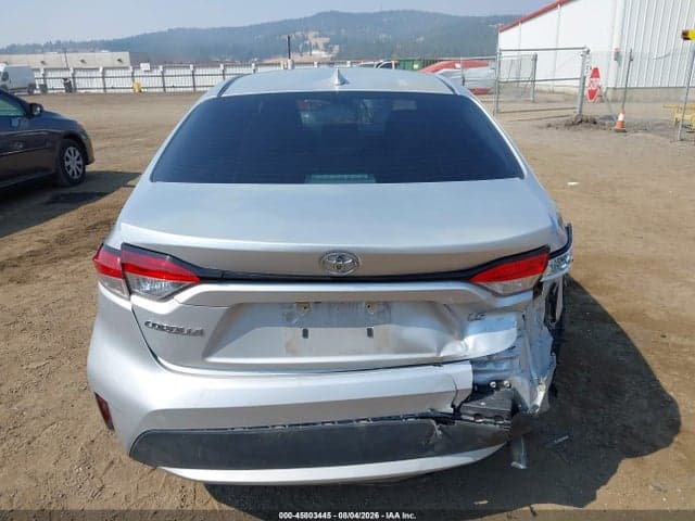 2021 TOYOTA COROLLA LE 17