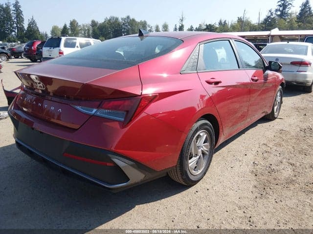 2025 HYUNDAI ELANTRA SE 4