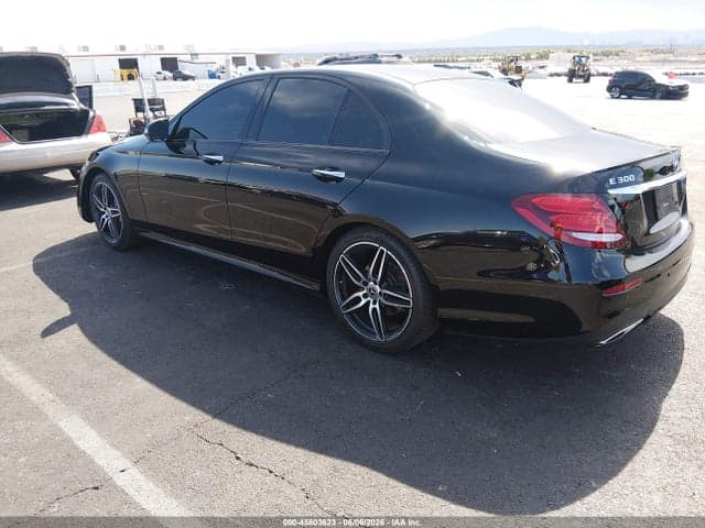 2019 MERCEDES-BENZ E 300 3