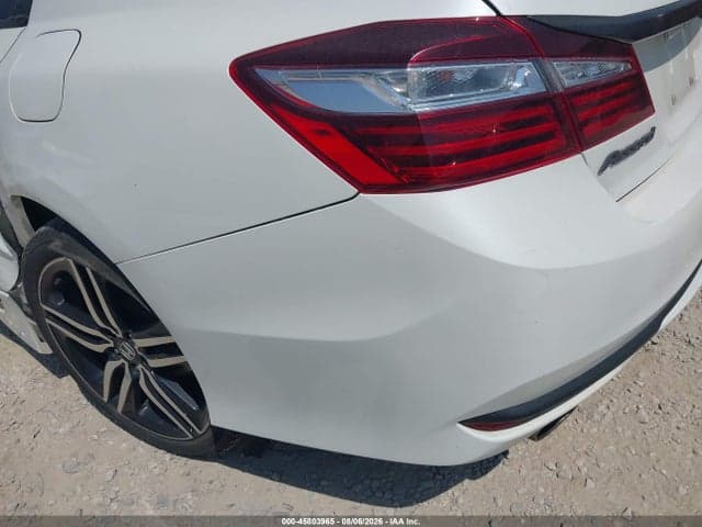2017 HONDA ACCORD SPORT 19