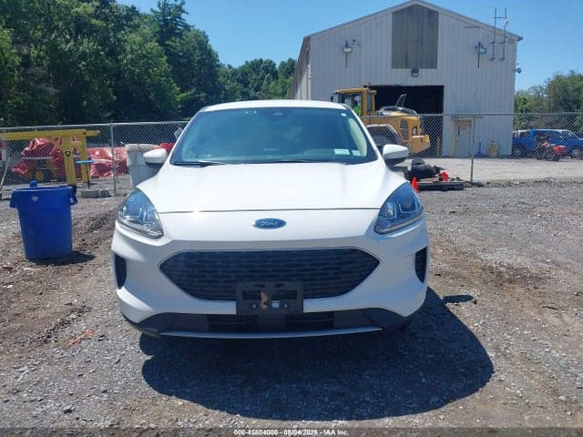 2020 FORD ESCAPE SE 13