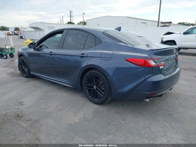 2026 TOYOTA CAMRY SE 3
