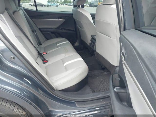2026 TOYOTA CAMRY SE 8