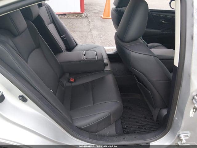 2021 LEXUS ES 350 8