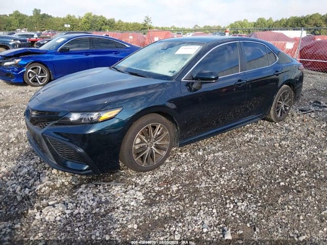 2021 TOYOTA CAMRY SE 2