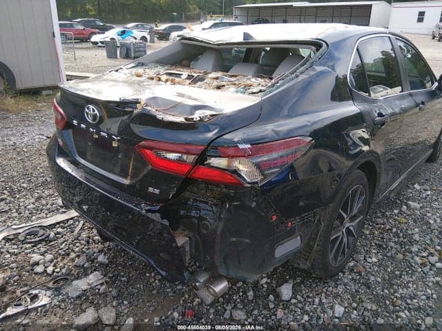 2021 TOYOTA CAMRY SE 6