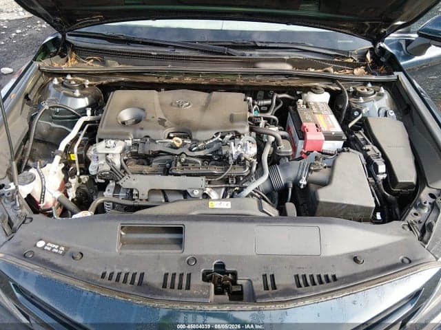 2021 TOYOTA CAMRY SE 10