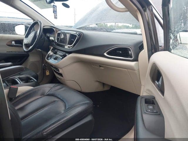 2018 CHRYSLER PACIFICA TOURING L 5