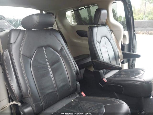 2018 CHRYSLER PACIFICA TOURING L 8