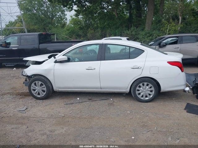 2019 NISSAN VERSA 1.6 SV 15
