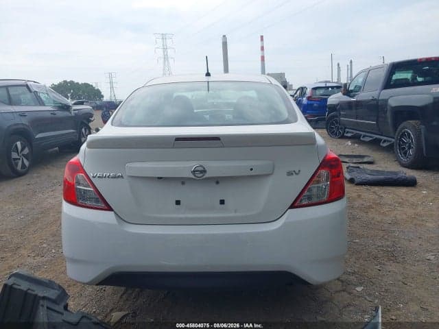 2019 NISSAN VERSA 1.6 SV 17