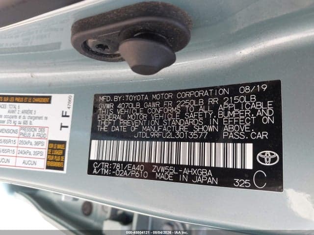 2020 TOYOTA PRIUS XLE AWD-E 9