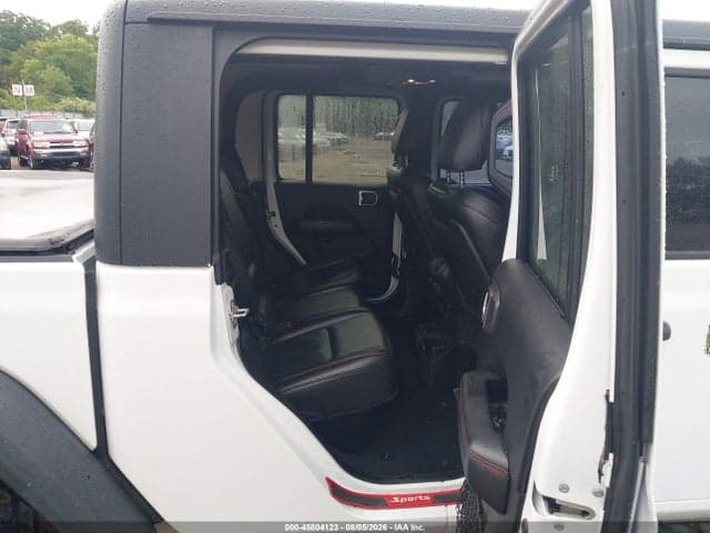 2020 JEEP GLADIATOR RUBICON 4X4 8