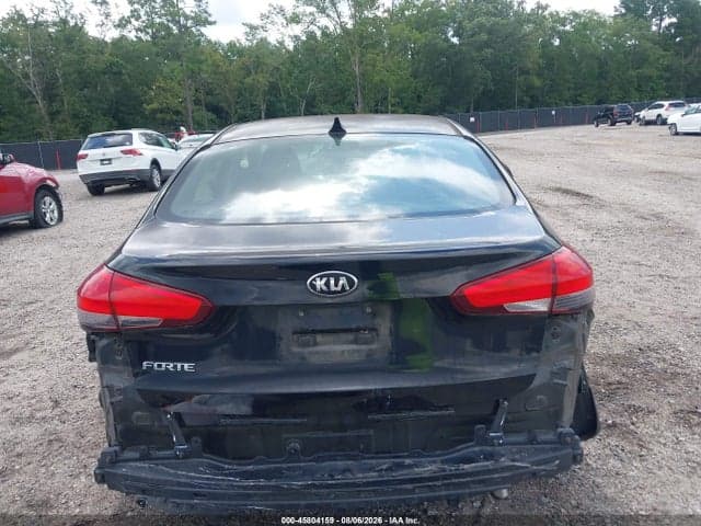 2017 KIA FORTE LX 17