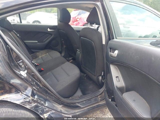 2017 KIA FORTE LX 8