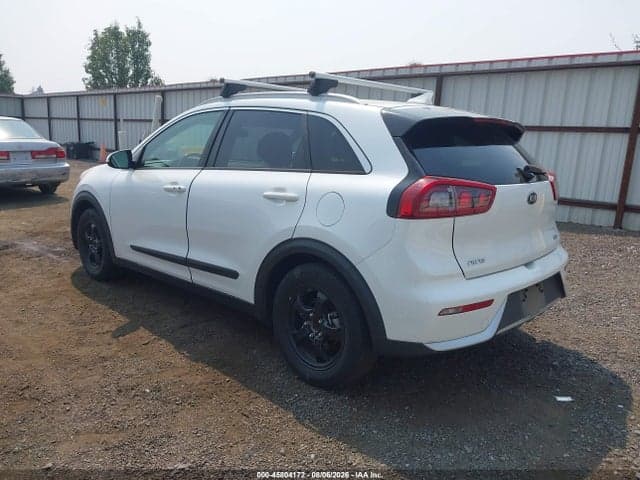 2017 KIA NIRO EX 3