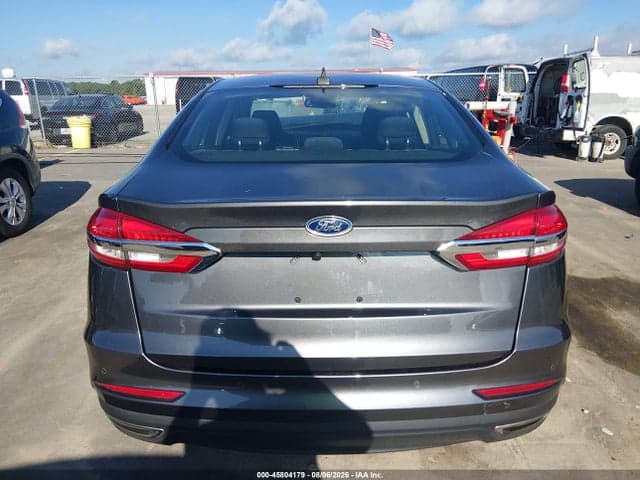 2019 FORD FUSION SE 16