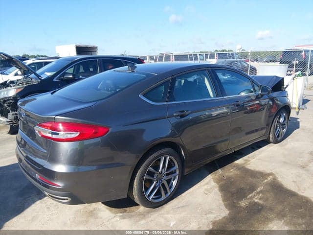 2019 FORD FUSION SE 4