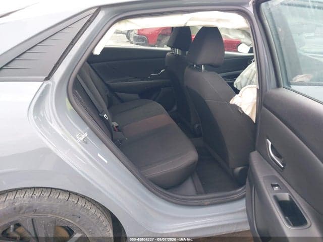 2021 HYUNDAI ELANTRA SEL 8