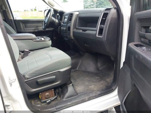 2018 RAM 3500 TRADESMAN 4X2 8' BOX 5