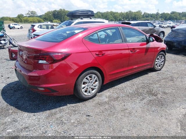 2020 HYUNDAI ELANTRA SE 4