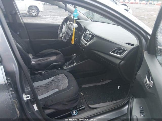2019 HYUNDAI ACCENT SE 5