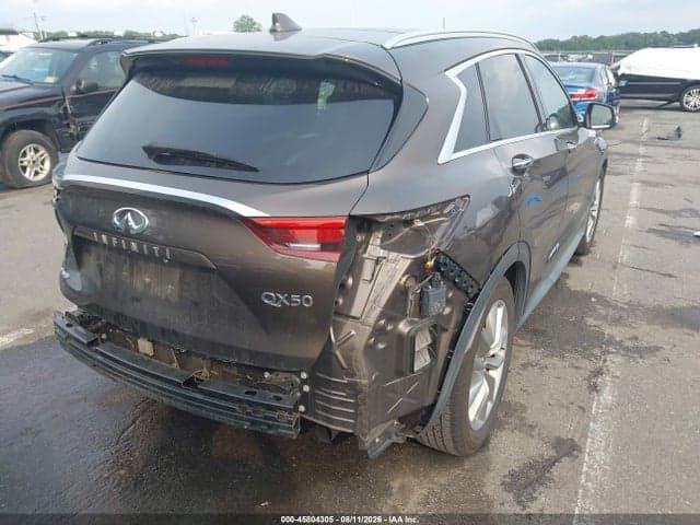 2019 INFINITI QX50 LUXE 4