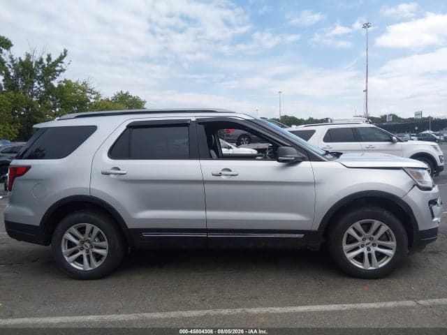 2019 FORD EXPLORER XLT 13