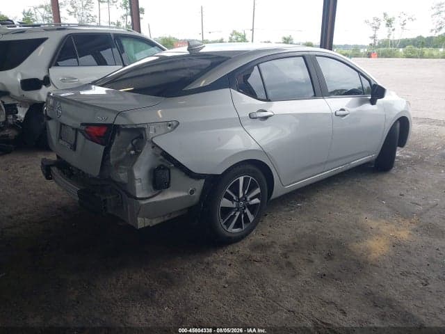 2021 NISSAN VERSA SV XTRONIC CVT 4