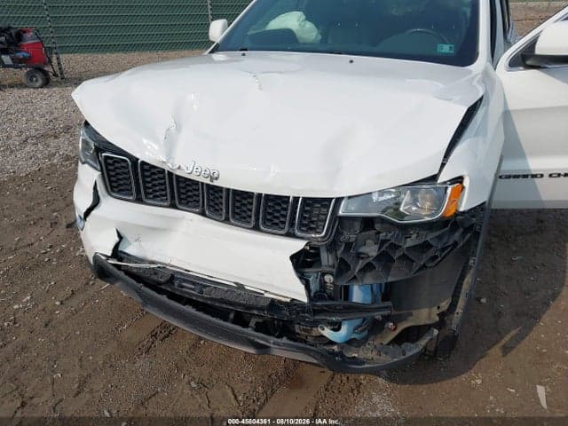 2020 JEEP GRAND CHEROKEE LAREDO E 4X4 6