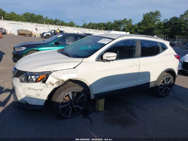 2017 NISSAN ROGUE SPORT SL 14