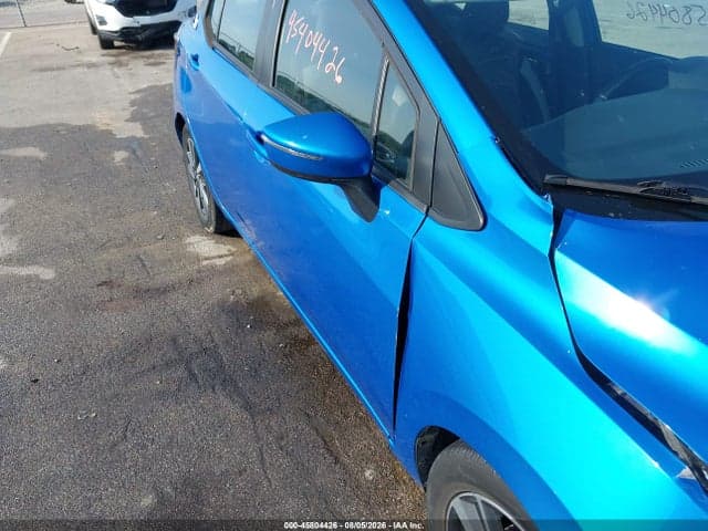 2021 NISSAN VERSA SV XTRONIC CVT 17