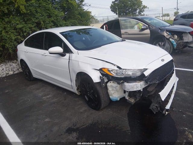 2019 FORD FUSION SE 1
