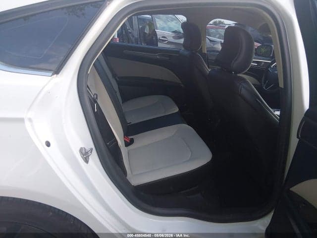 2019 FORD FUSION SE 8