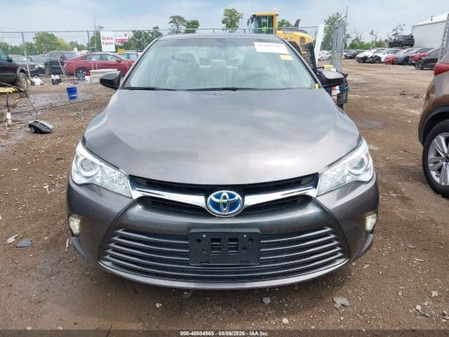 2017 TOYOTA CAMRY HYBRID XLE 12