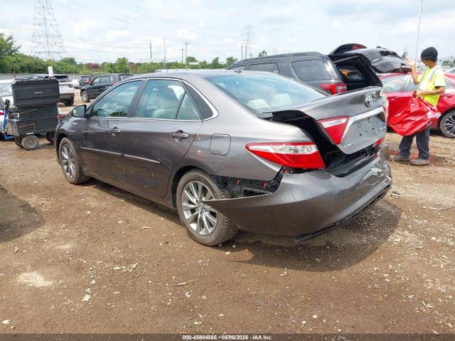 2017 TOYOTA CAMRY HYBRID XLE 3