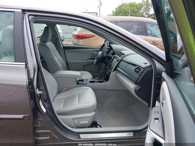 2017 TOYOTA CAMRY HYBRID XLE 5