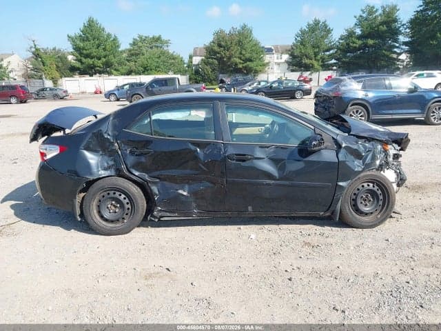 2017 TOYOTA COROLLA LE 12