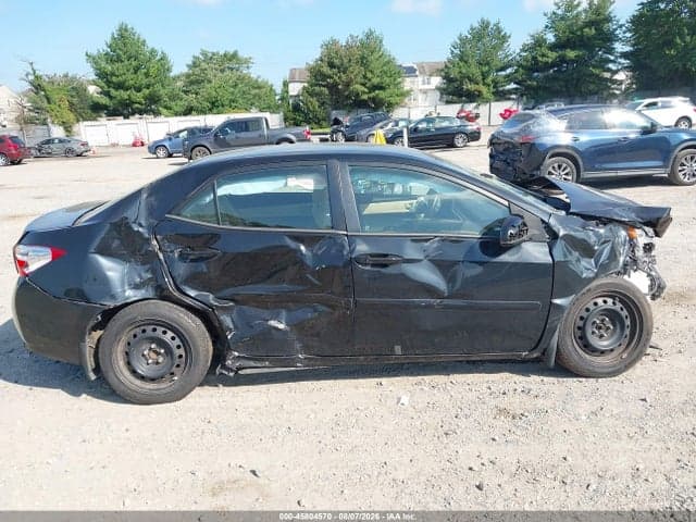2017 TOYOTA COROLLA LE 17