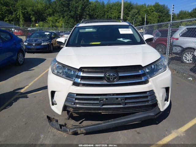 2017 TOYOTA HIGHLANDER LIMITED PLATINUM 12