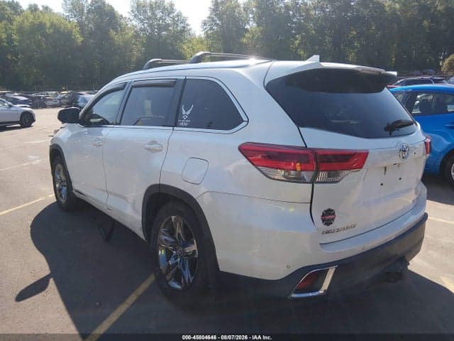 2017 TOYOTA HIGHLANDER LIMITED PLATINUM 3