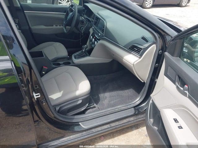 2019 HYUNDAI ELANTRA SEL 5