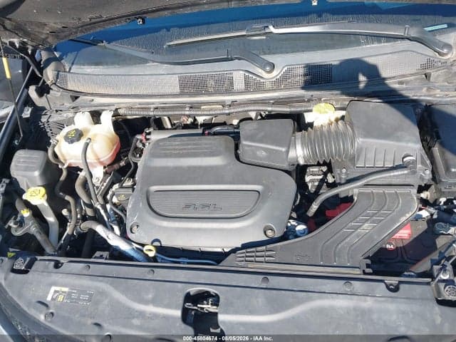 2019 CHRYSLER PACIFICA LIMITED 10