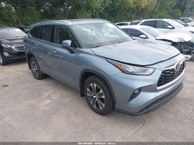 2020 TOYOTA HIGHLANDER XLE - 1