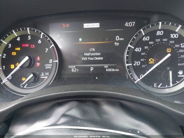 2020 TOYOTA HIGHLANDER XLE 7