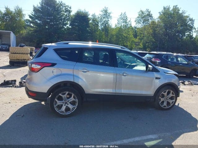 2018 FORD ESCAPE TITANIUM 14