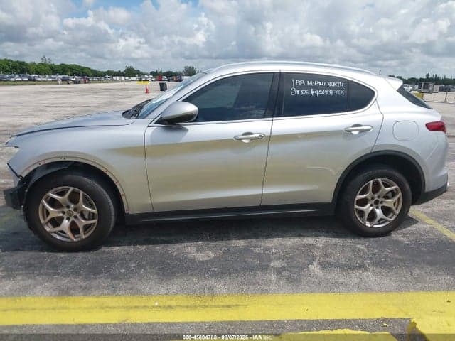 2020 ALFA ROMEO STELVIO RWD 20