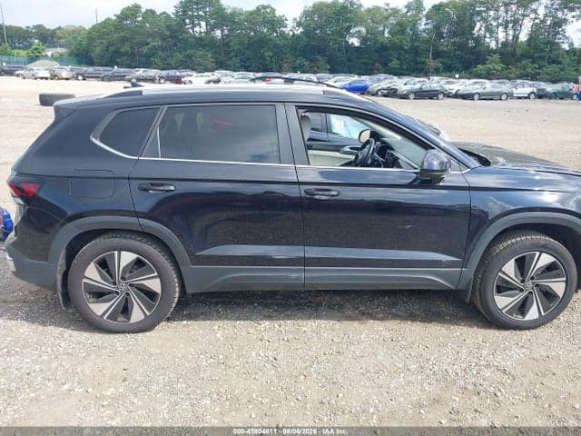 2025 VOLKSWAGEN TAOS 1.5T SE 13